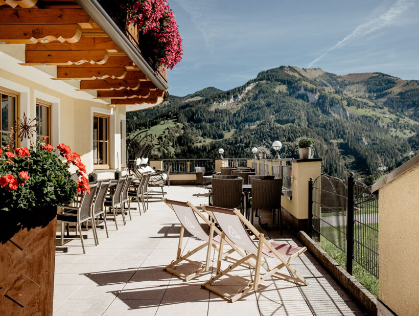 Terrasse - Inklusivleistungen im Hotel Alpenklang in Großarl