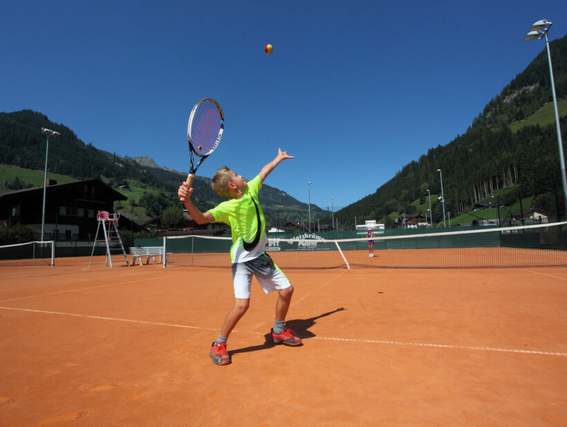 Tennis im Sport- & Freizeitzentrum Großarltal, Urlaub in Großarl